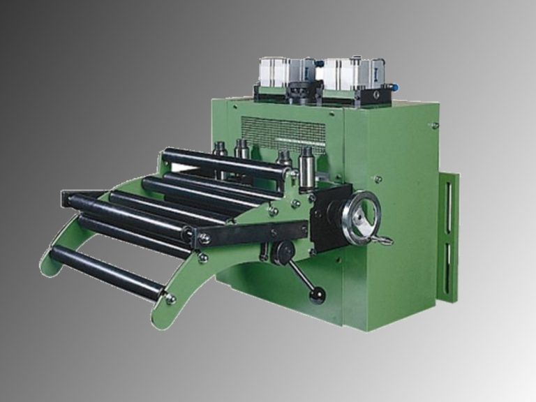 Abwickelhaspeln ohne Antrieb mit Hydraulischer Bandspreizung und mit einzelnen Seitenbegrenzern